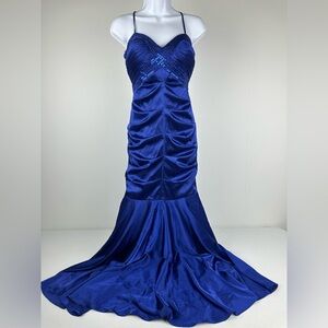 Bee Darlin Royal Blue Formal Gown Size 5/6